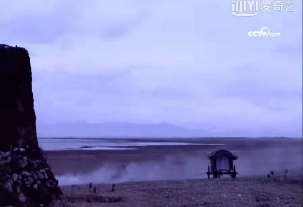 三国貂蝉的第一次到底给了谁