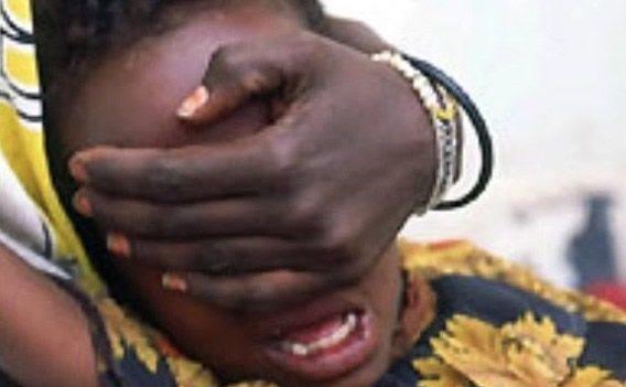 女性割礼是割什么地方