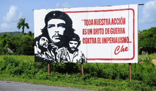 美国为什么不灭了古巴