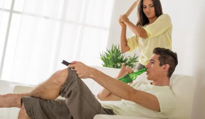 发现老公出轨了该不该揭穿 知道对方出轨了怎么处理