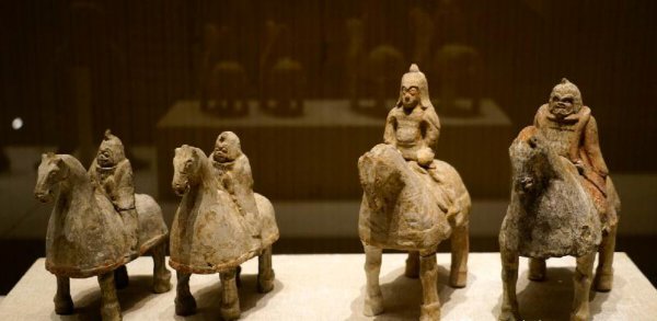 历史朝代顺序表图片