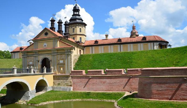 白俄罗斯国立大学一年制硕士怎么申请