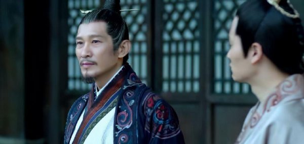 宸妃喜欢言侯还是皇上