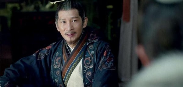 宸妃喜欢言侯还是皇上