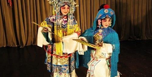 杜少卿人物形象分析结合具体情节