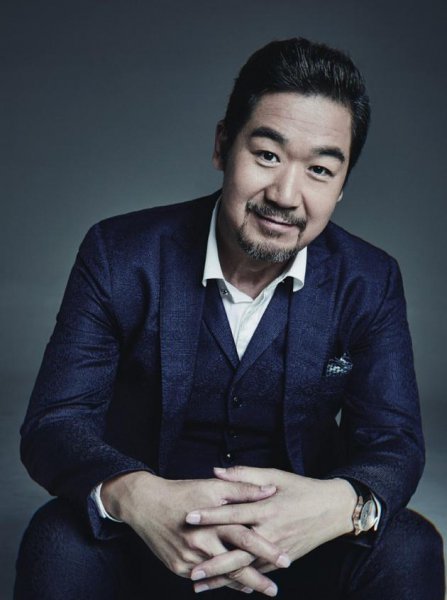 演过皇帝的男演员有哪些人