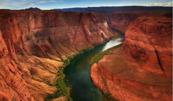 世界最深的淡水湖是哪个湖泊