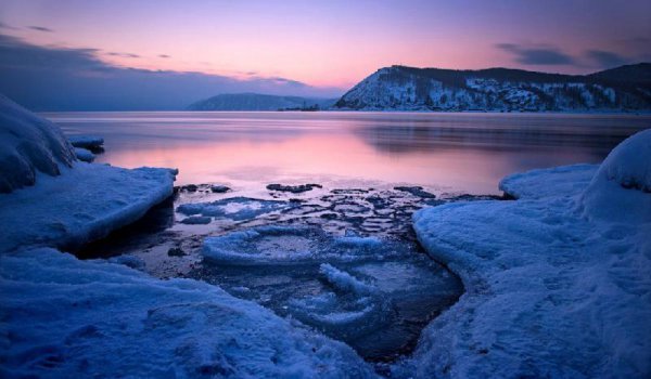 世界最深的淡水湖是哪个湖泊