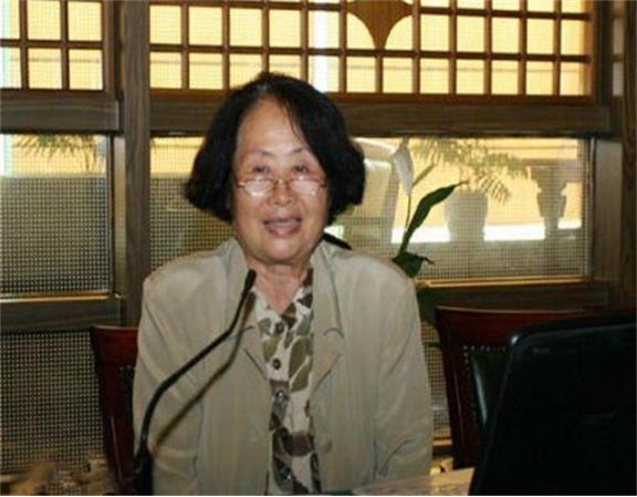 傅作义和她的女儿最后结局