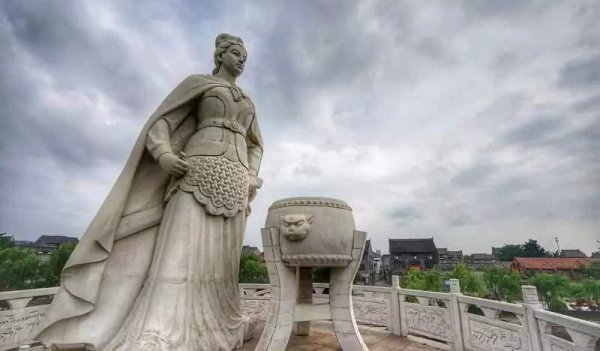 梁红玉是什么朝代什么人