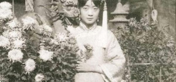 末代皇后婉容的一生经历介绍