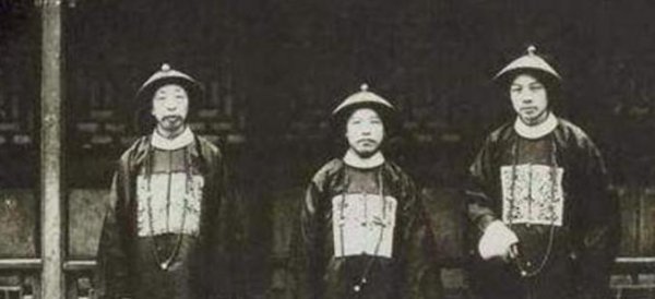 末代皇后婉容的一生经历介绍