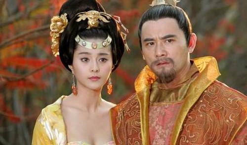 杨贵妃身高153体重160斤