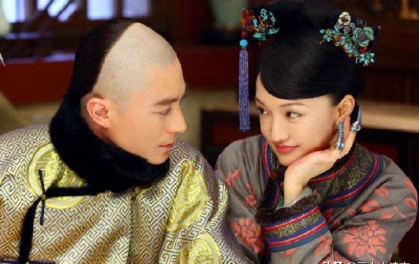 乌拉那拉氏断发野史之谜