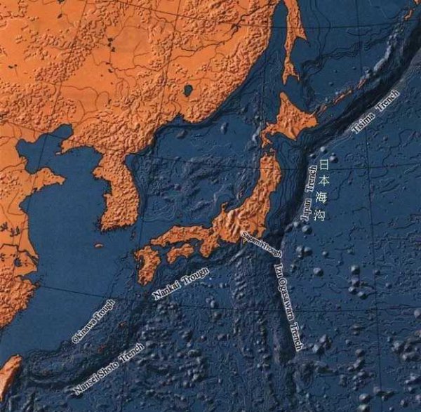 世界上最深的海沟位于哪里