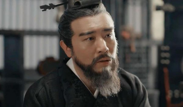 古代丞相和宰相哪个官比较大