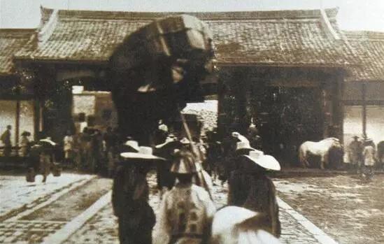 侍郎和巡抚哪个大