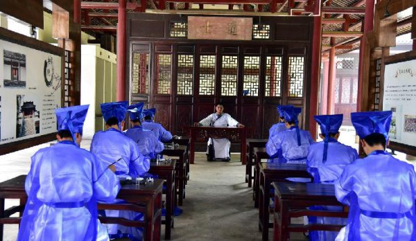 古代中进士难还是考清华难