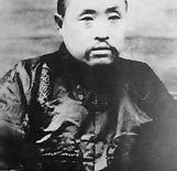 何辅堂原型人物简介