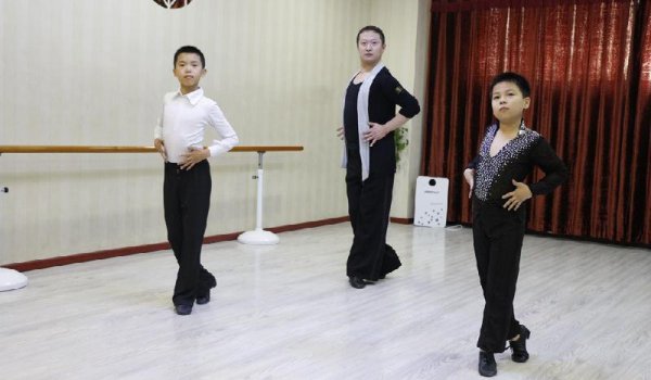 学拉丁舞最佳年龄段是多大