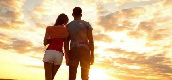 男朋友说冷静几天要联系吗