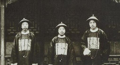 总督和巡抚哪个大