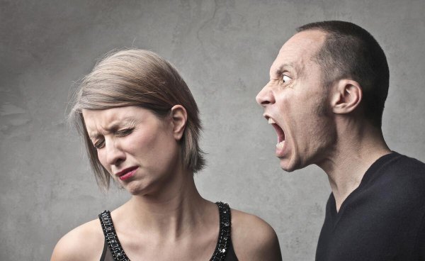 和女友吵架闹分手了怎样才能挽回