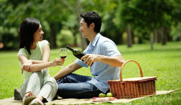 不帮男友解决生理需求分手了