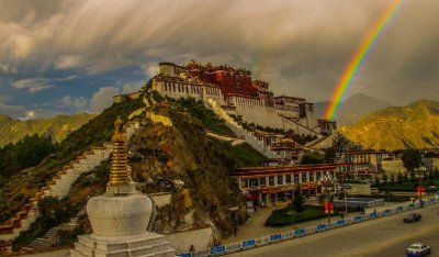 西藏布达拉宫的历史故事以及传说 关于布达拉宫背景介绍