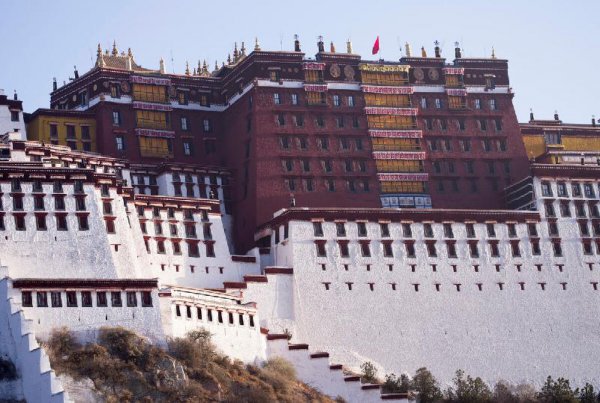 西藏布达拉宫的历史故事以及传说