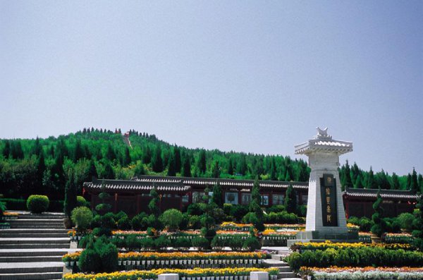 秦始皇是什么朝代