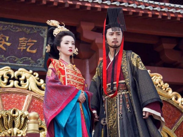 杨广和母妃宣华夫人关系最后怎样