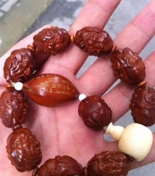 什么手串值得盘玩一生