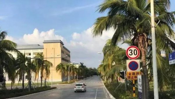 中国人口最少的城市