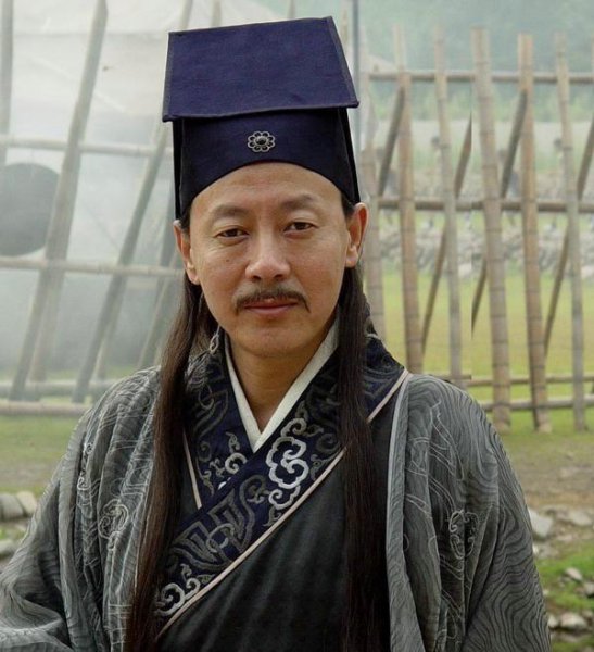 丞相相当于现在什么官