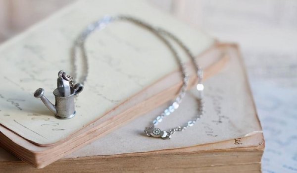 一个男人喜欢你的表现有哪些