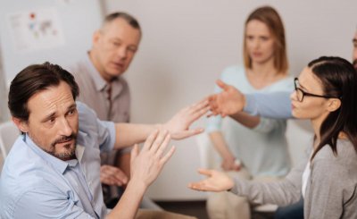 如何让自己情商高会说话 提高情商聊天的方法和技巧