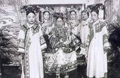 慈禧用什么解决生理需求 出逃过程如何解决生理问题