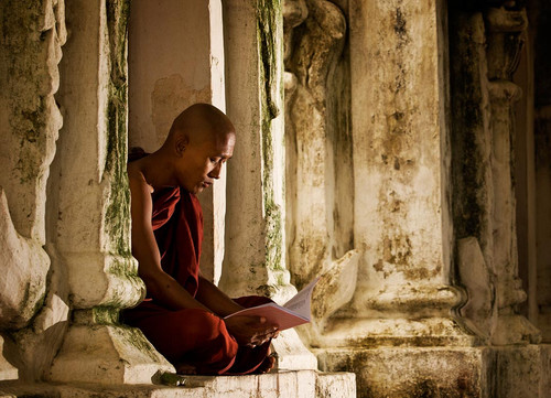 圆寂为什么坐着就死了