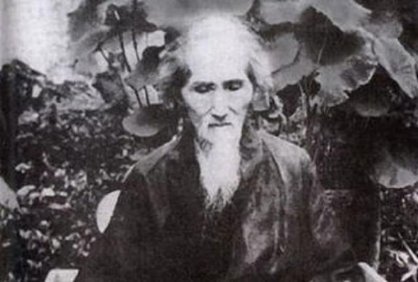 圆寂为什么坐着就死了