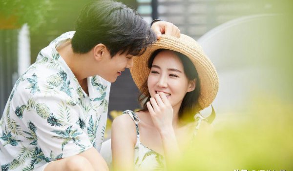 异地恋聊什么增进感情