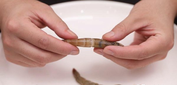 去虾线的最快方法