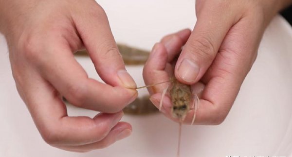 去虾线的最快方法