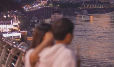 男女聊天话题增进感情 最容易聊出感情的话题大全