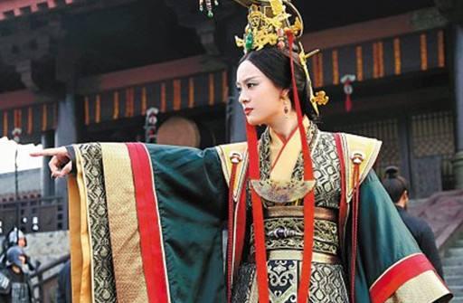 芈月和嬴政有什么关系