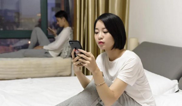 夫妻冷战怎么解决