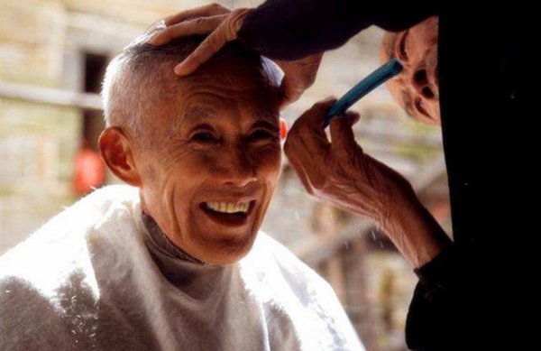 正月剃头死舅舅的由来