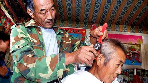 正月剃头死舅舅的由来