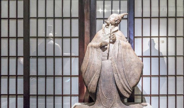 毛遂自荐的主人公是谁