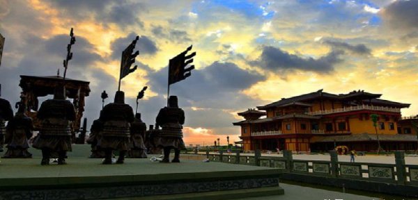 刘秀为什么叫位面之子